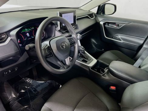 Certified 2025 Toyota RAV4 XLE image 10