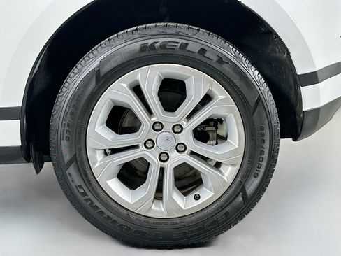 Used 2020 Land Rover Range Rover Evoque S image 30