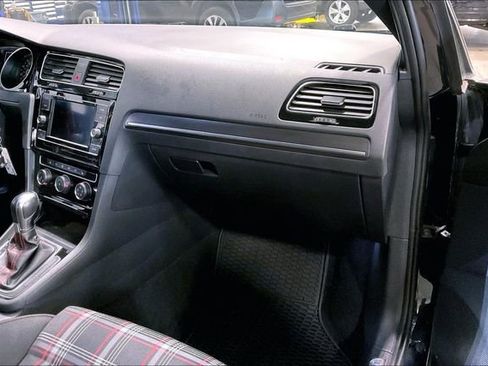 Used 2019 Volkswagen GTI S image 16