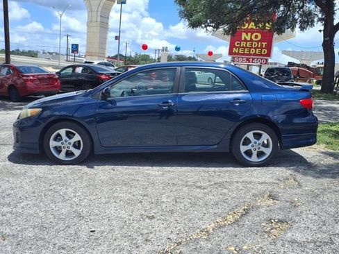Used 2012 Toyota Corolla S FWD image 4
