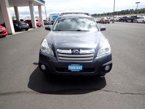 Used 2014 Subaru Outback 2.5i Limited image 8