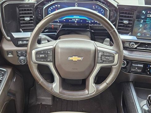Used 2024 Chevrolet Silverado 1500 LTZ w/ Technology Package AWD/4WD image 14