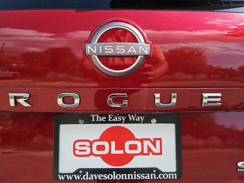 Used 2023 Nissan Rogue SL w/ SL Premium Package AWD/4WD image 27