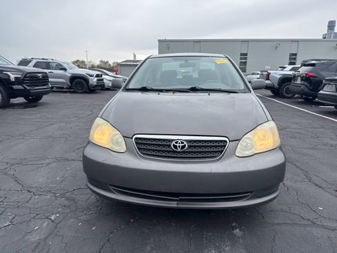 Used 2005 Toyota Corolla LE image 2