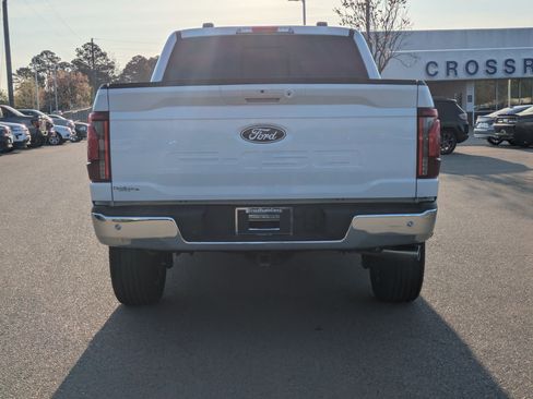 Certified 2025 Ford F150 Lariat w/ Equipment Group 501A Mid image 5