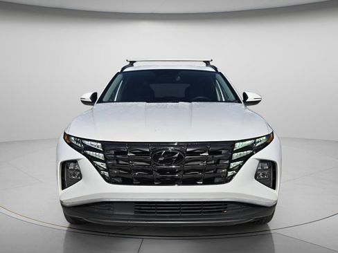 Used 2022 Hyundai Tucson SEL w/ Convenience + Premium Package FWD image 4