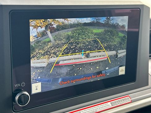 New 2025 Toyota Tacoma TRD Off-Road image 16