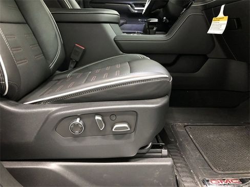Certified 2023 GMC Sierra 1500 AT4X image 21