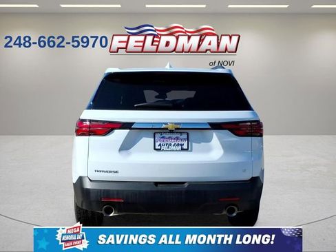 Used 2023 Chevrolet Traverse LT FWD image 6