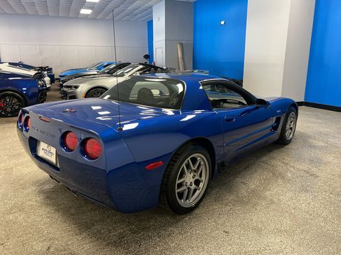 Used 2002 Chevrolet Corvette Z06 w/ Memory Pkg image 46