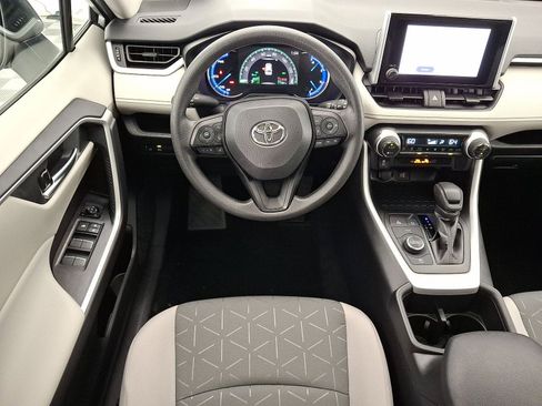 Certified 2025 Toyota RAV4 XLE w/ Convenience Package AWD/4WD image 12