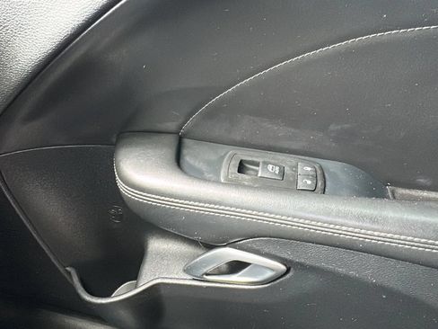 Used 2015 Dodge Challenger R/T Plus RWD image 26