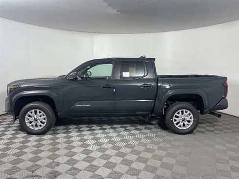New 2026 Toyota Tacoma SR5 RWD image 4