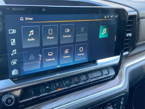 Certified 2022 Chevrolet Silverado 1500 LT Trail Boss w/ Convenience Package II image 14