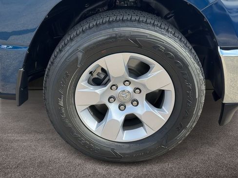 Used 2023 RAM 1500 Big Horn RWD image 7