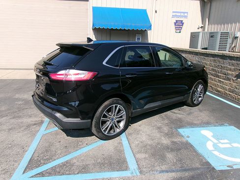 Used 2019 Ford Edge Titanium w/ Cold Weather Package image 1