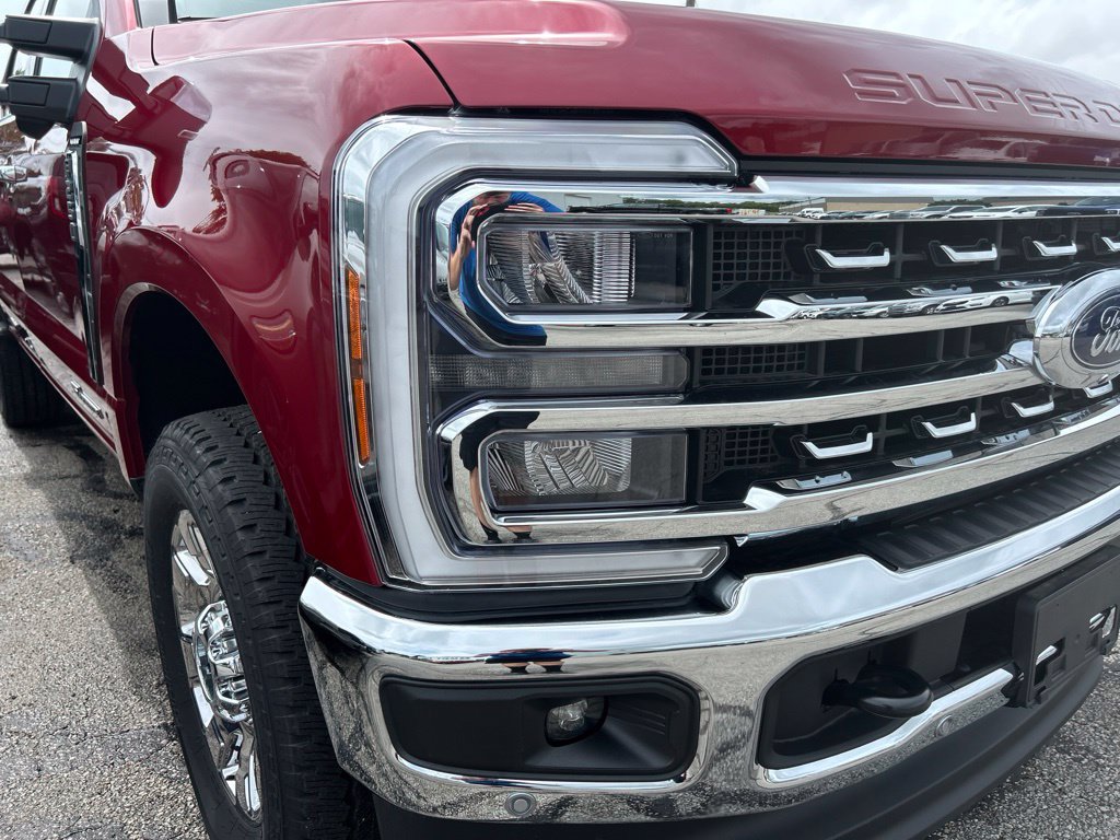 New 2026 Ford F250 Lariat w/ Lariat Ultimate Package AWD/4WD image 2