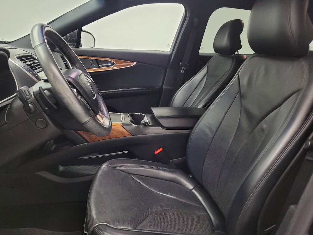 Used 2019 Lincoln Nautilus Reserve AWD/4WD image 17