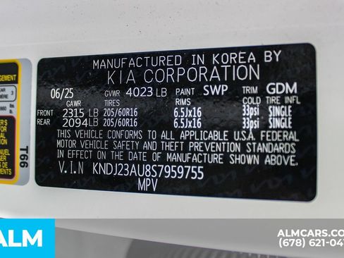 Used 2025 Kia Soul LX w/ LX Technology Package FWD image 39