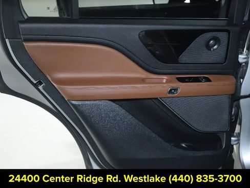 Certified 2023 Lincoln Aviator Reserve AWD/4WD image 13