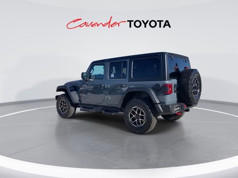 Used 2024 Jeep Wrangler Rubicon w/ Technology Group image 6