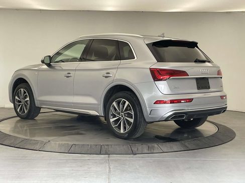 Certified 2023 Audi Q5 2.0T Premium w/ Convenience Package AWD/4WD image 3