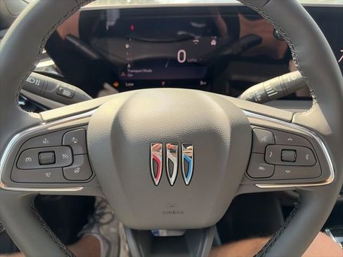New 2026 Buick Envista Avenir FWD image 21