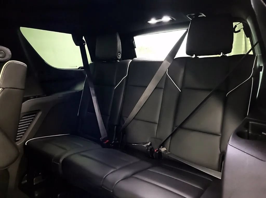 Used 2021 Cadillac Escalade Sport w/ Driver Assist Tech Package AWD/4WD image 29