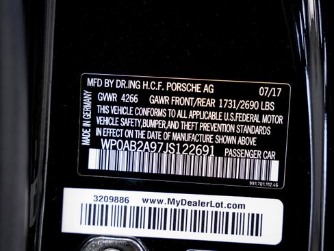 Used 2018 Porsche 911 Carrera GTS image 39