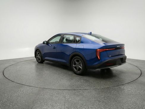 Used 2025 Kia K4 FWD image 6