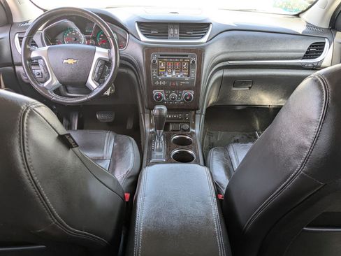 Used 2016 Chevrolet Traverse LT AWD/4WD image 26