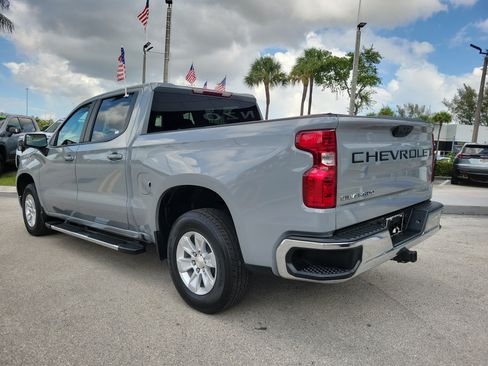 Used 2024 Chevrolet Silverado 1500 LT RWD image 7