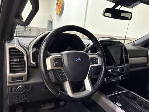 Used 2022 Ford F450 Lariat w/ Lariat Ultimate Package AWD/4WD image 17