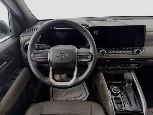 Used 2023 Chevrolet Colorado ZR2 w/ ZR2 Convenience Package III image 23