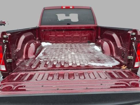 Used 2024 RAM 1500 Classic SLT image 23