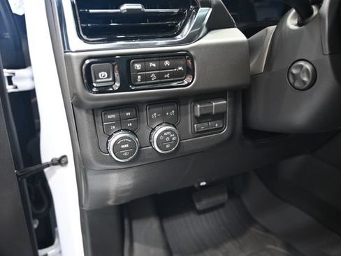 New 2026 GMC Yukon Denali w/ Denali Reserve Package AWD/4WD image 27