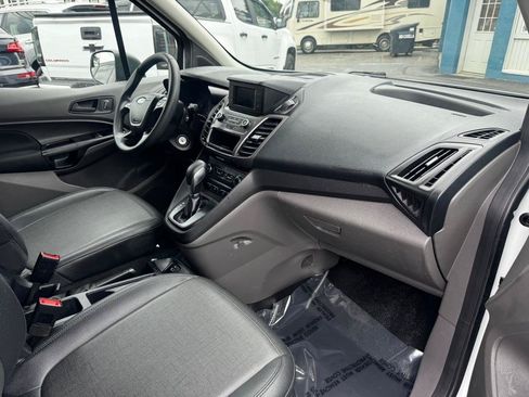 Used 2020 Ford Transit Connect XL FWD image 12