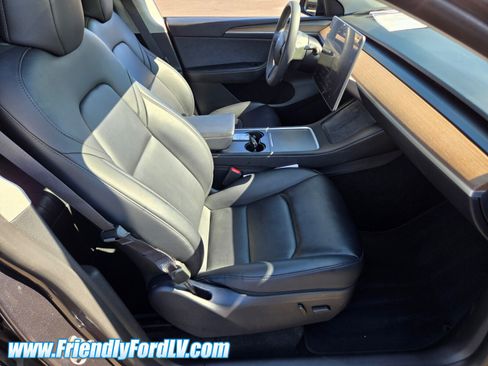 Used 2024 Tesla Model Y Long Range RWD image 14