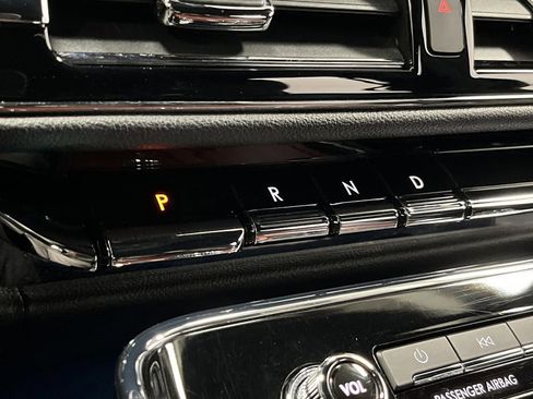 Used 2024 Lincoln Navigator L Reserve image 24