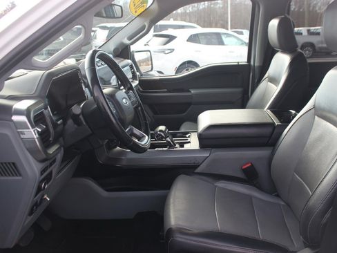 Used 2023 Ford F150 Lariat AWD/4WD image 17