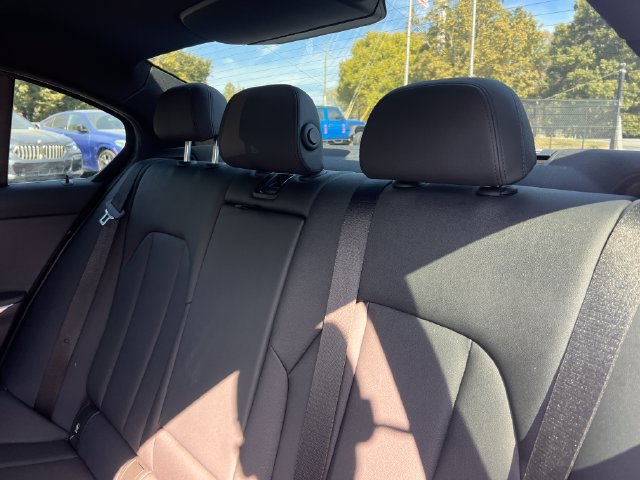 Used 2020 BMW 330i Sedan w/ Convenience Package RWD image 19