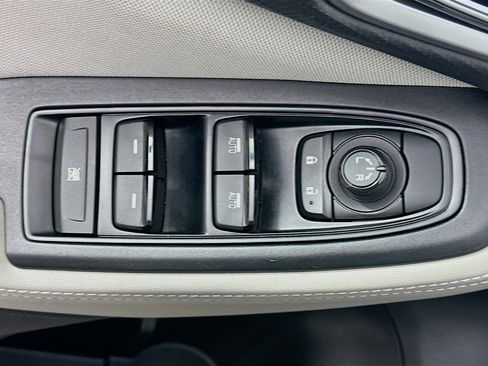 Used 2021 Subaru Forester Premium image 15