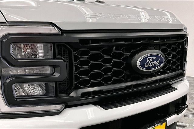 Used 2024 Ford F350 XL w/ STX Appearance Package AWD/4WD image 29