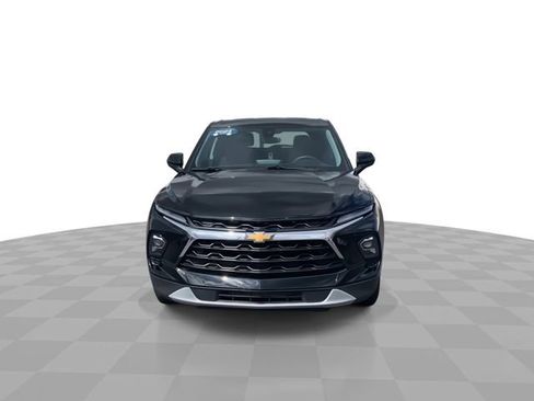 Certified 2024 Chevrolet Blazer LT w/ Driver Confidence Package FWD image 3