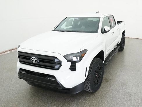 New 2026 Toyota Tacoma SR5 RWD image 3