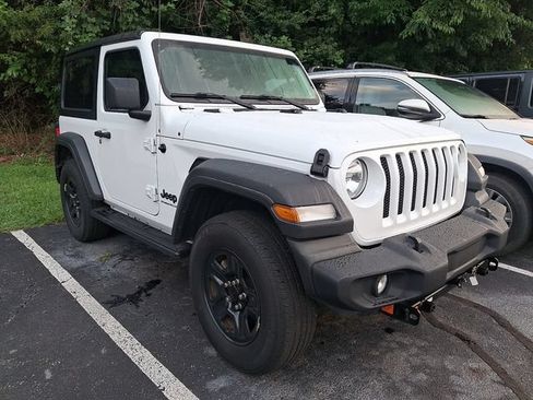 Used 2023 Jeep Wrangler Sport AWD/4WD image 3