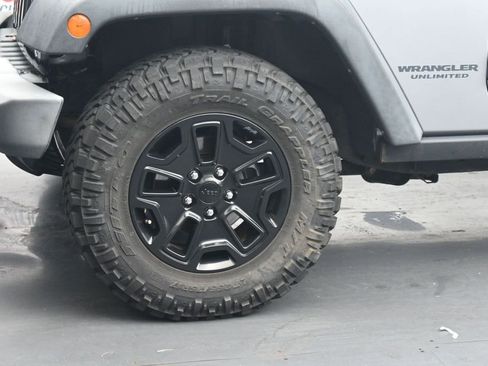 Used 2016 Jeep Wrangler Unlimited Sport AWD/4WD image 12