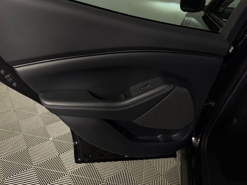 Used 2023 Ford Mustang Mach-E Select RWD image 28