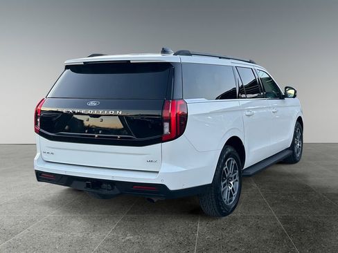 Used 2025 Ford Expedition Max Active AWD/4WD image 7