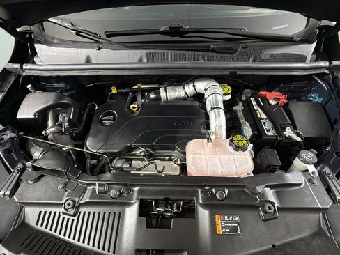 Certified 2021 Chevrolet Trax LT w/ Sport Edition image 36